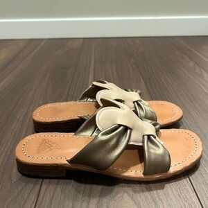 Fluevog Tambo Sandals in cream, size 9